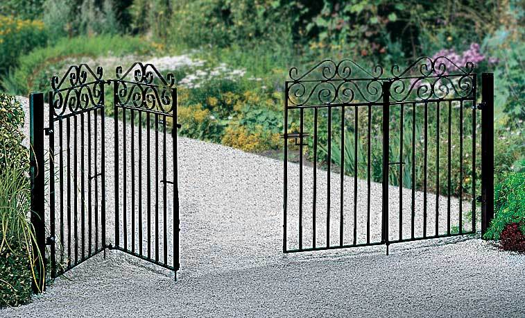Example of Metal Driveway Gates Fitted to Posts