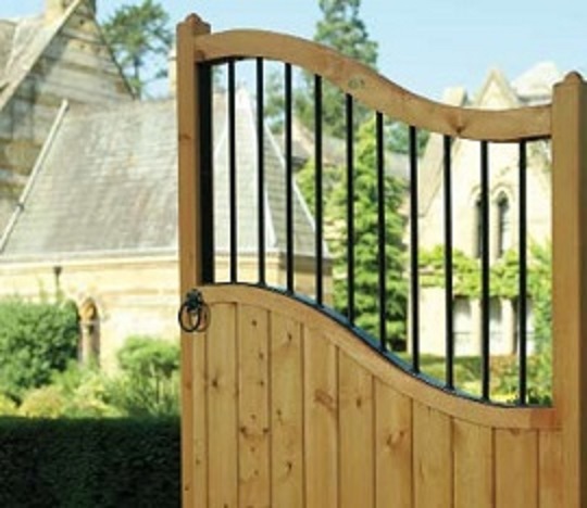 Shrewsbury Wooden Estate Gates