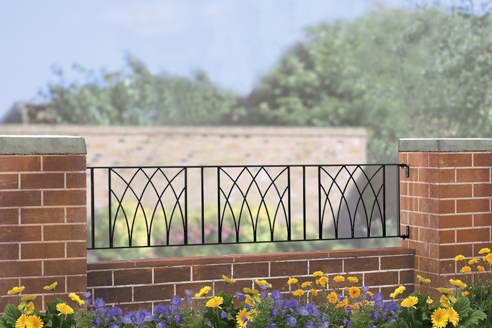 Abbey Wrought Iron Style Metal Garden Railings