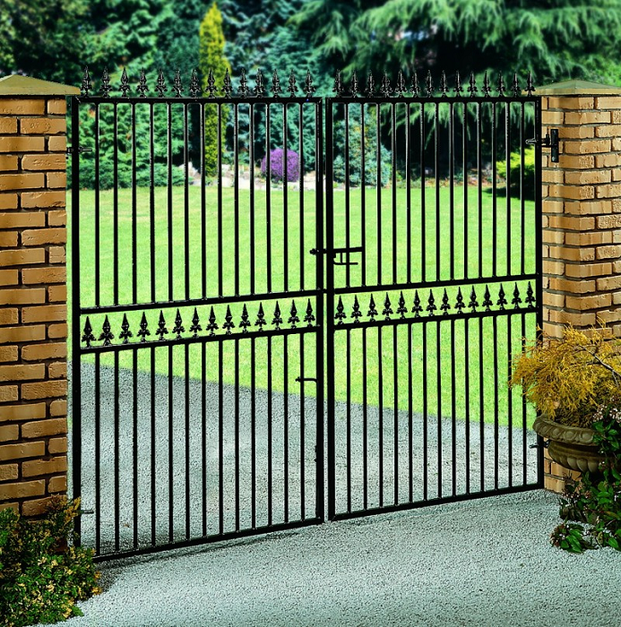 Hampton Wrought Iron Style Estate Gates