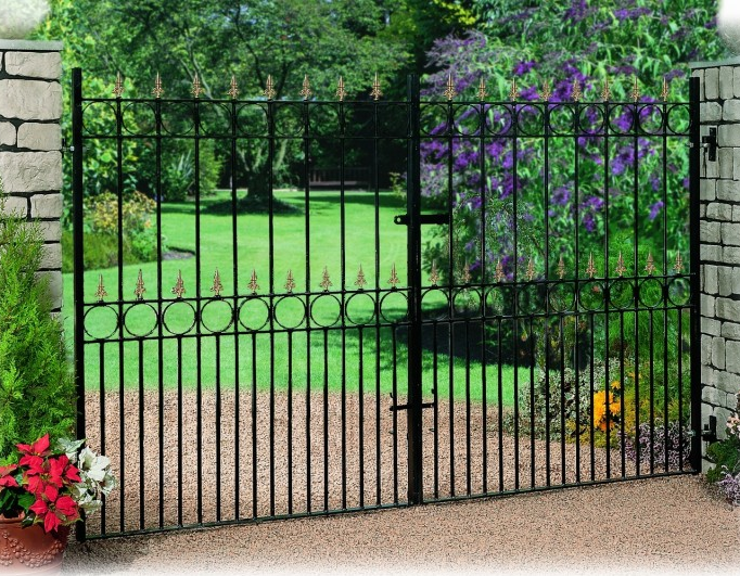 Royale Talisman Wrought Iron Style Estate Gates