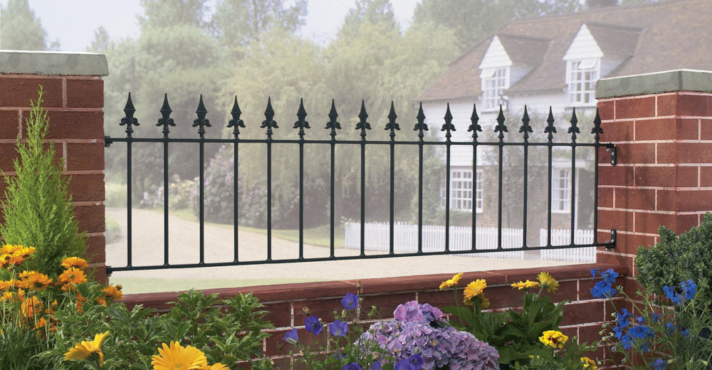 Saxon Wrought Iron Style Metal Garden Railings